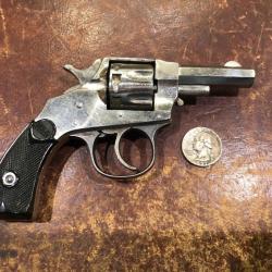 Revolver Hopkins & Allen XL Double Action calibre 22 Long
