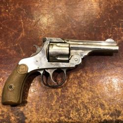 Revolver Harrington & Richardson Hammer DA calibre 38 S&W