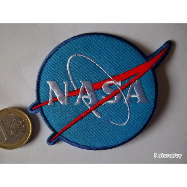 cusson NASA National Aeronautics and Space Administration bleu