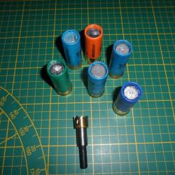 Outil coupe sertissage rechargement cartouches Solognac de chasse calibre 12 Slug LYMAN LEE