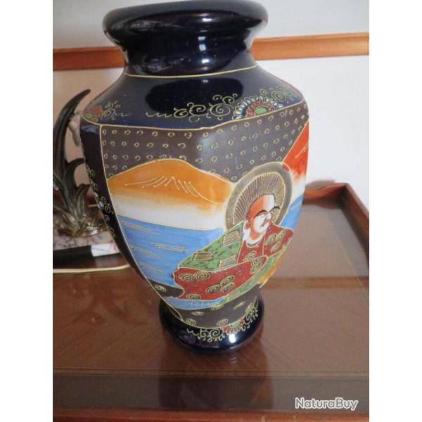 Vase SATSUMA en porcelaine - JAPON (XXme)