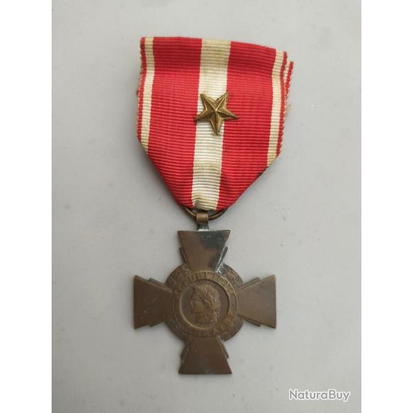 MEDAILLE MILITAIRE CROIX DE LA VALEUR MILITAIRE AVEC UNE ETOILE