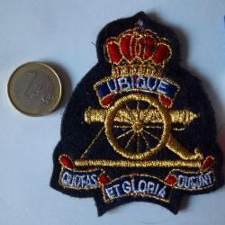 écusson insigne de béret officier Britanique Royal Artillerie
