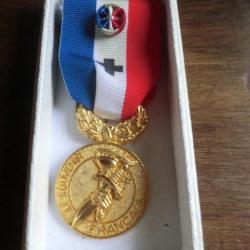 medaille le souvenir francais / drago paris