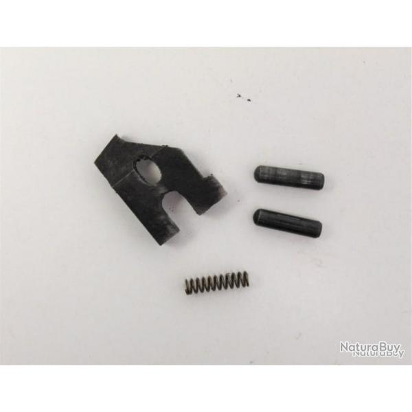 PIECES COMPLETE CARABINE GEVARM CALIBRE 22LR SEMI AUTOMATIQUE OCCASION (1)