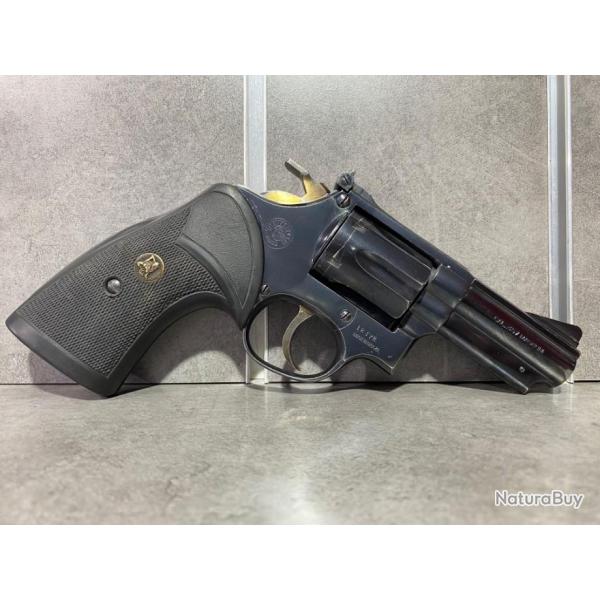 Revolver TAURUS Mod 66 Calibre 357 Magnum Canon 3" Capacit 6 coups