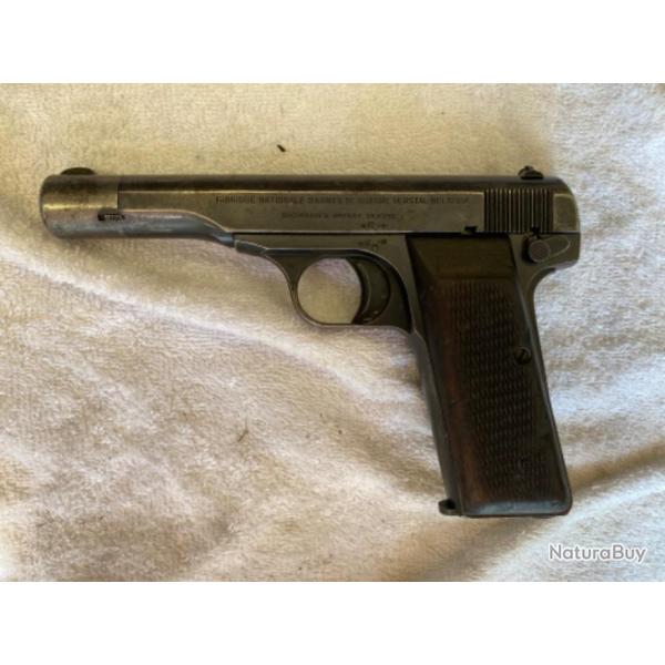 Pistolet FN22 neutralis par le banc d'epreuve de Saint Etienne