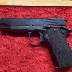 Pistolet LLAMA MAX-1 9mm parabellum