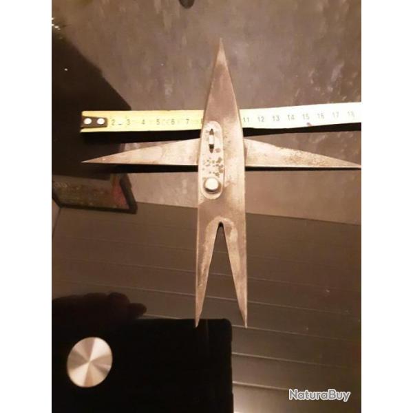 Rare  toile couteau    identifier