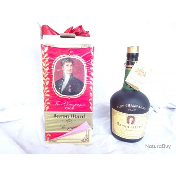 D31) lot , rare bouteille de cognac = baron Otard  , avec sa boite