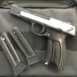Pistolet d occasion HAMMERLI X ESSE Calibre 22LR avec sacoche et 2 chargeurs