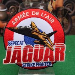 Armée de l'Air Jaguar  H: 85 mm L: 90 mm à coudre ou à coller au fer à repasser