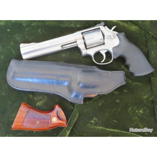 Revolver Smith & Wesson 686/3 canon de 6 pouces