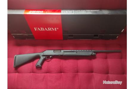 Pack fusil à pompe Fabarm Martial avec point rouge + lampe - Cal