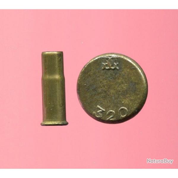 .320 Bull Dog  grenaille - marquage : 320 GG - tui laiton - amorage central interne
