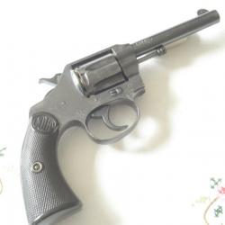 Super revolver Colt New Police Positive  fabrication tardive pontet large calibre  32 Long Colt