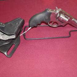 Revolver RUGER SP101 Inox canon de 3" en 38spl poignée HOGUE et holster SAFARILAND