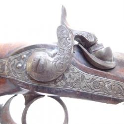 A,48) lot , trés beau pistolet = provient d'un coffret première moitié du XIXème siècle
