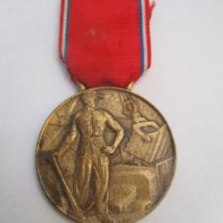 Médaille Syndicat des Entrepreneurs (1)