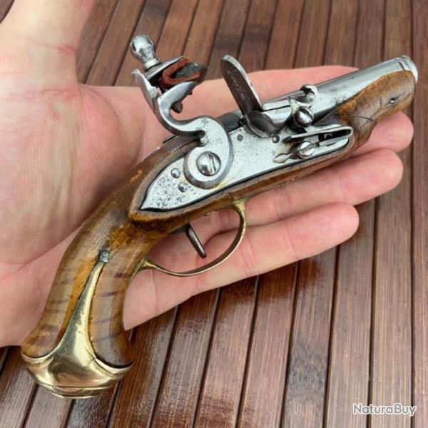 BEAU PETIT PISTOLET  SILEX DE VOYAGE