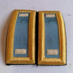 2 epaulettes grades officier de sortie armée us FIRST LIEUTENANT original 1