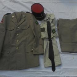 belle uniforme de sortie/ parade gris clair du 515 ème RT N°2
