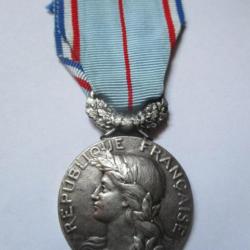 Médaille Grand Prix Humanitaire argenté