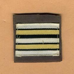 Galon de combat  -  grade de lieutenant-colonel  (galons blancs)