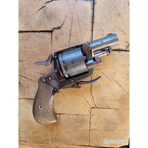 Revolver 320