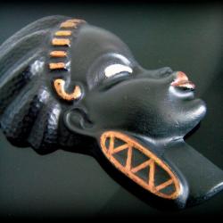 Tête africaine en plâtre peint des années 50-60-Objet de collection-Coiffe africaine...