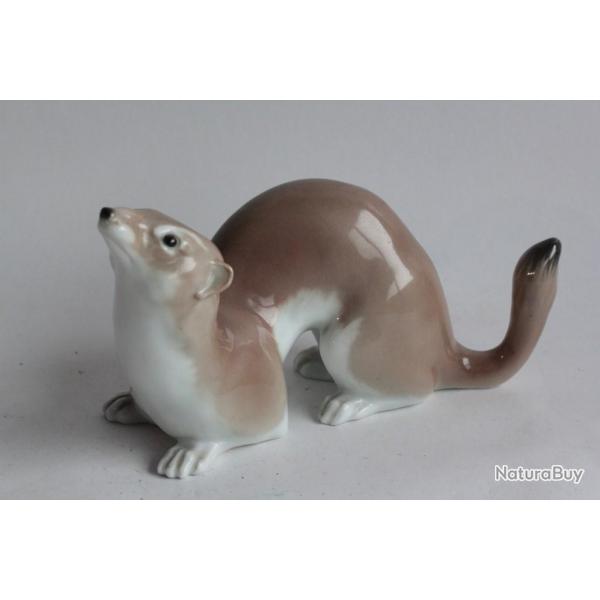 Hermine porcelaine Karl Ens Volkstedt Allemagne