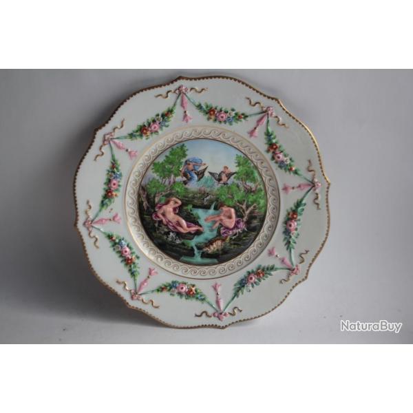 CAPODIMONTE Assiette porcelaine