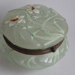 Bonbonnière verre émaillé Napoléon III