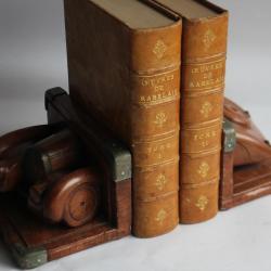 Serres-livres Bugatti Atlante automobile