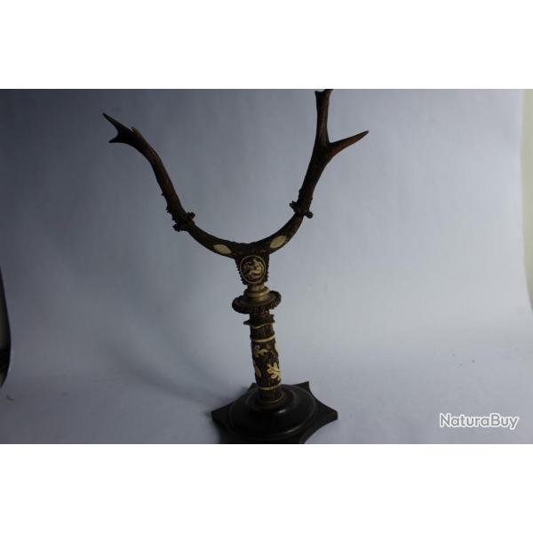 Trophe chasse bois de cerf Fort noire Lda et le cygne Art populaire