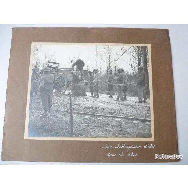 Photo Meuse Dchargement d'obus dans les abris