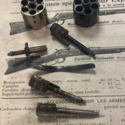 Kolb  22 revolver. Parts.  Pieces détachées