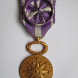 Médaille d'Entraide Sociale et Philanthropique