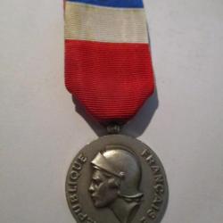Médaille Ministère de la Défense Terre argent