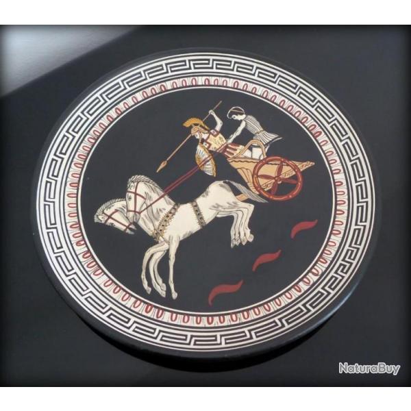 Assiette dcorative en terre cuite, motifs Grecs, peinte  la main-Achille sur son char-Cheval Troie