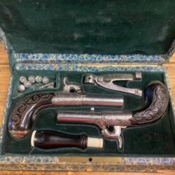 Magnifique coffret pistolet miniature  AF.