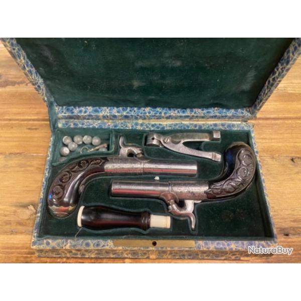 Magnifique coffret pistolet miniature  AF.