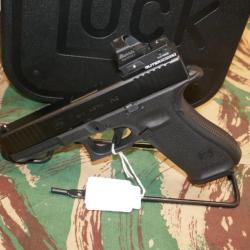 Pistolet GLOCK 17 Gen5 avec point rouge BURRIS Fastfire 4 et platine Outer Impact