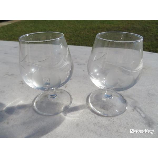 VINTAGE - Paire de verre  cognac en cristal grav  dcors floral stylis - ARC - FRANCE (XX)