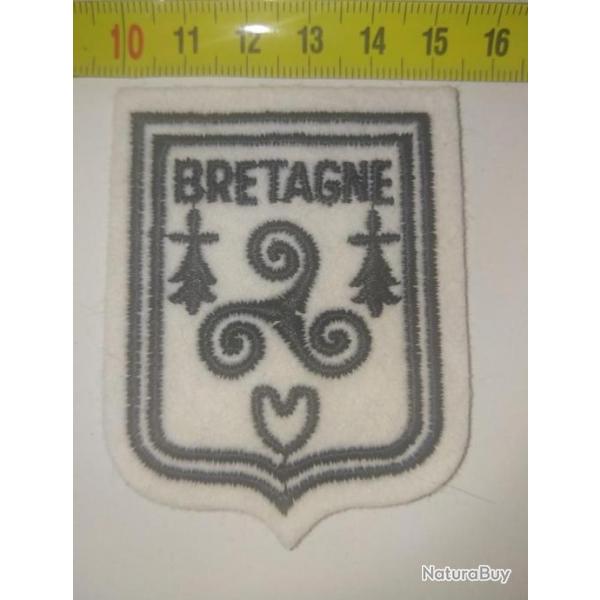 cusson tissu brod : " BRETAGNE " trisquel.