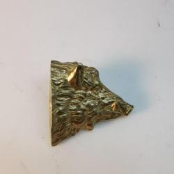 Pin's tête  de sanglier en bronze