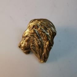 Pin's tête de Lion en bronze