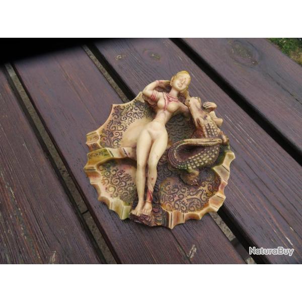VINTAGE - SOUVENIR DE VOYAGE D'ASIE - Divint Hindouiste au crocodile (XX)