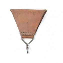 Triangle de suspension dorsal en cuir Armée Française post WW2. Cuir fauve, Indochine. (A)