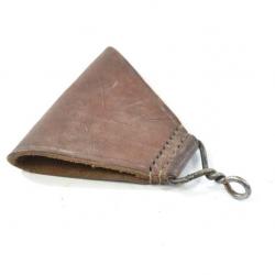 Triangle de suspension dorsal en cuir Armée Française post WW2. Cuir fauve, Indochine. (B)
